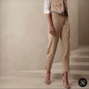NWT Banana Republic Khaki Riding Pants